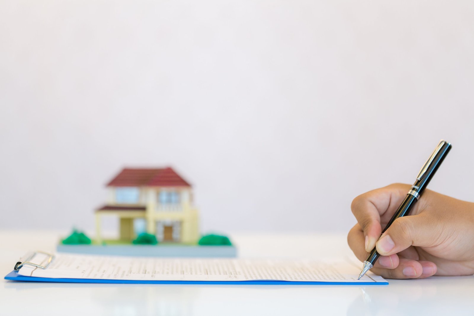 Usucapião de Imóvel: Requisitos, Modalidades e Como Regularizar a Propriedade